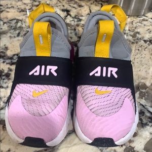 Nike Air Max girls shoes